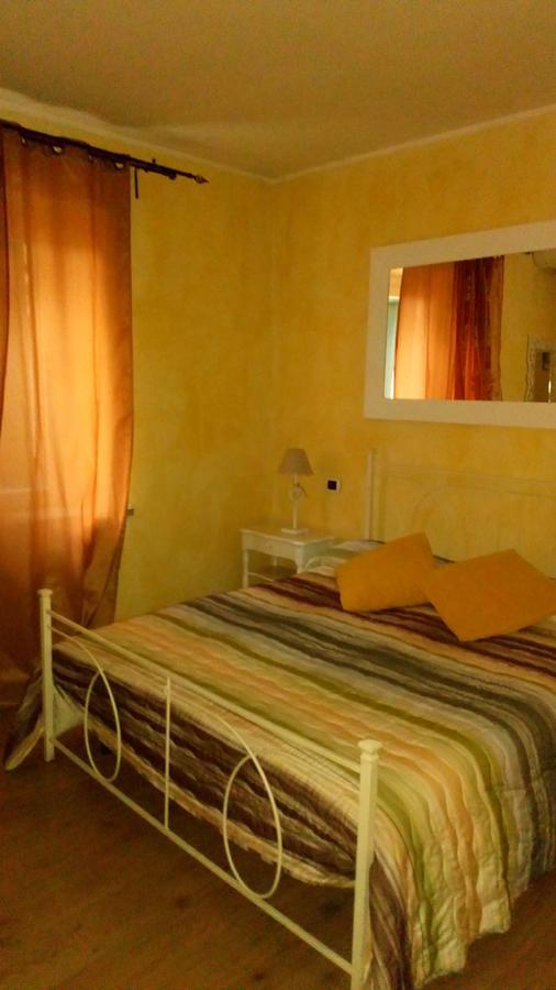 Bed and Breakfast La Rocchetta Valeggio sul Mincio Exterior foto